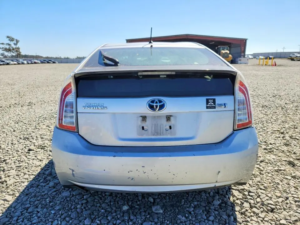 2013 TOYOTA PRIUS TWO  