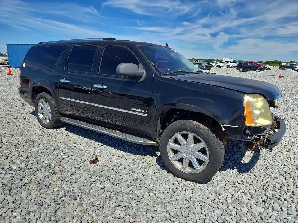 2010 GMC YUKON XL DENALI  