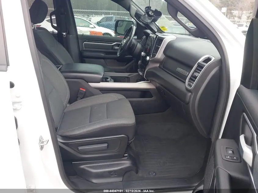 2021 RAM 1500 BIG HORN  4X2 5'7 BOX