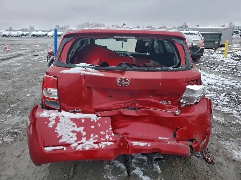 2010 TOYOTA SCION XD   