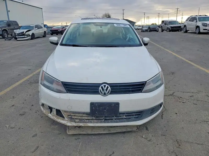 2012 VOLKSWAGEN JETTA SE  
