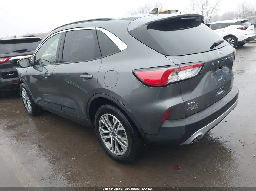 2022 FORD ESCAPE SEL