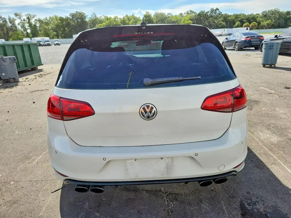 2016 VOLKSWAGEN GOLF R   