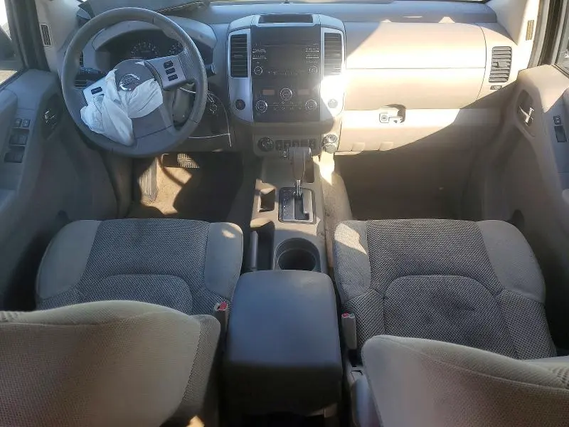 2014 NISSAN FRONTIER S  