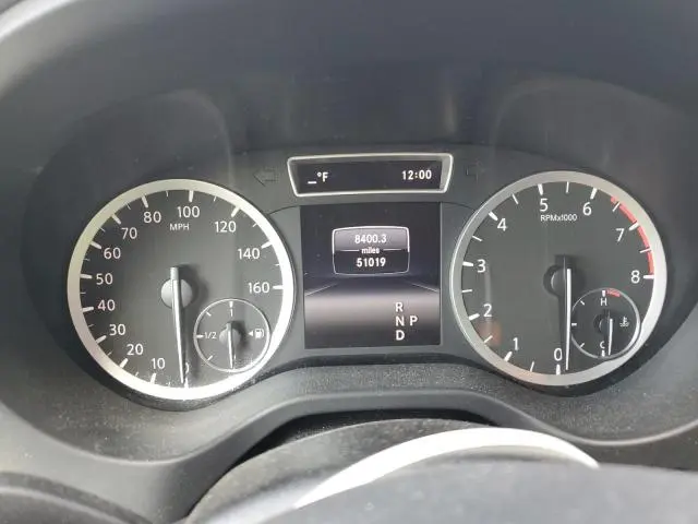 2018 INFINITI QX30 PURE  