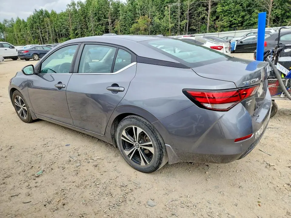 2022 NISSAN SENTRA SV  