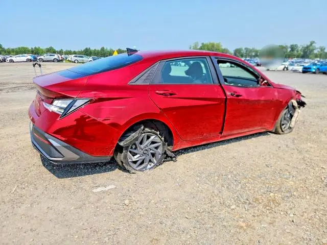 2024 HYUNDAI ELANTRA SEL  