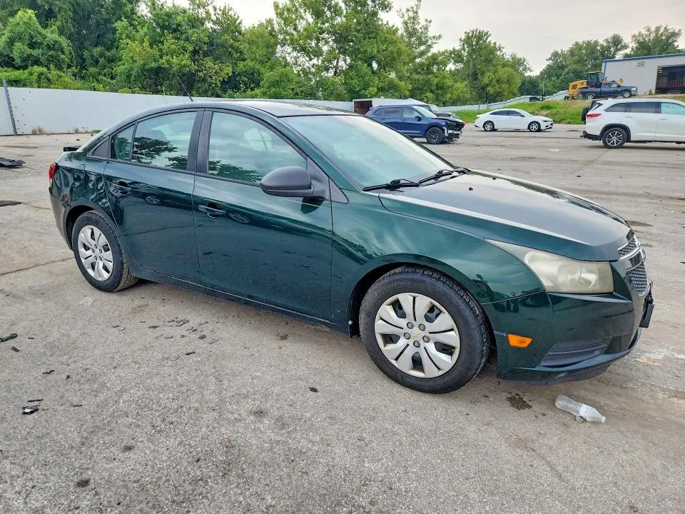 2014 CHEVROLET CRUZE LS  