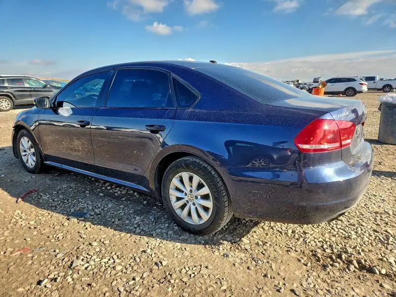 2012 VOLKSWAGEN PASSAT S  