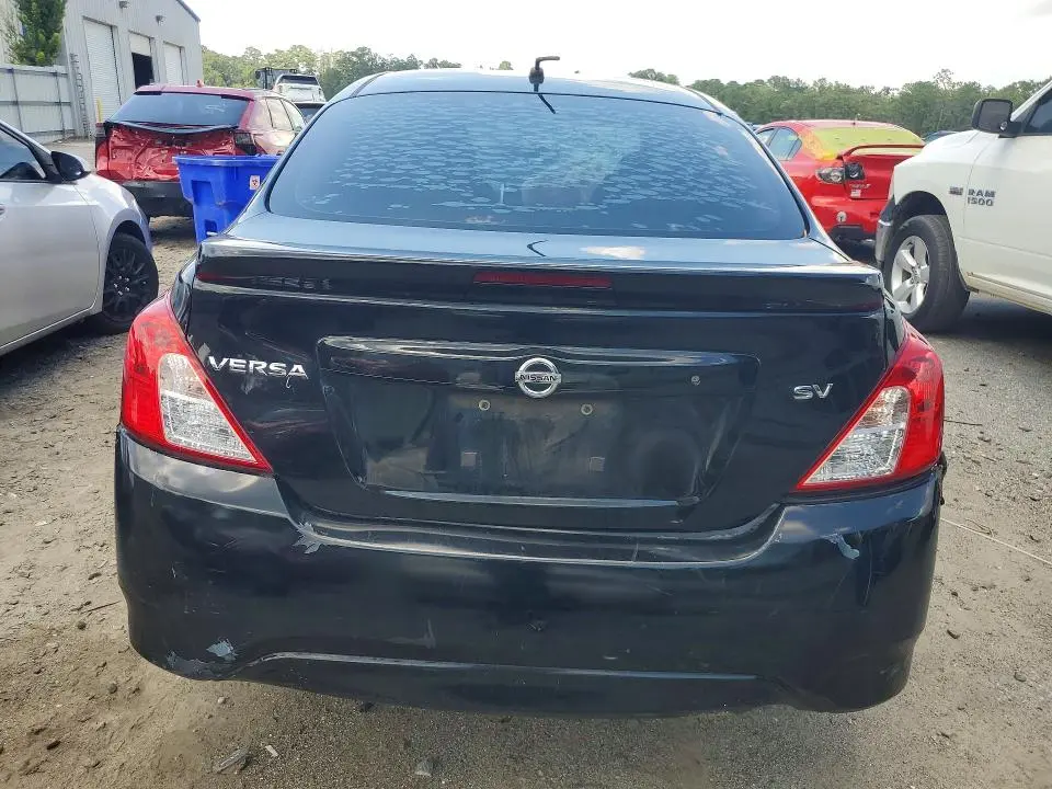2017 NISSAN VERSA 1.6 SV  