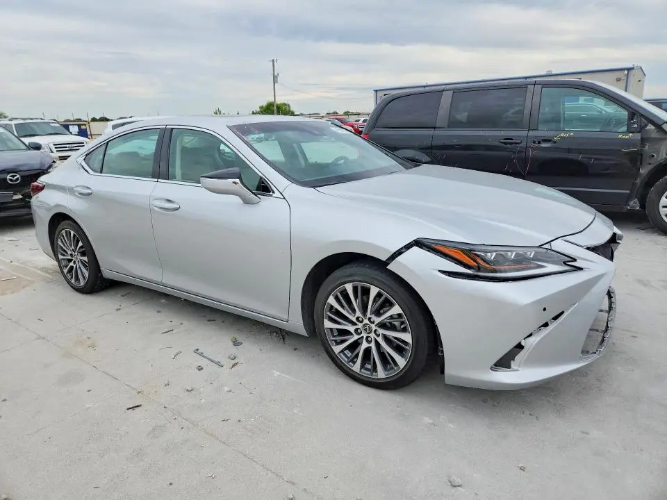 2019 LEXUS ES 350  