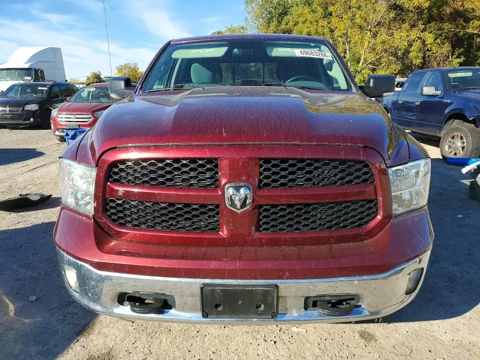 2018 RAM 1500 SLT  