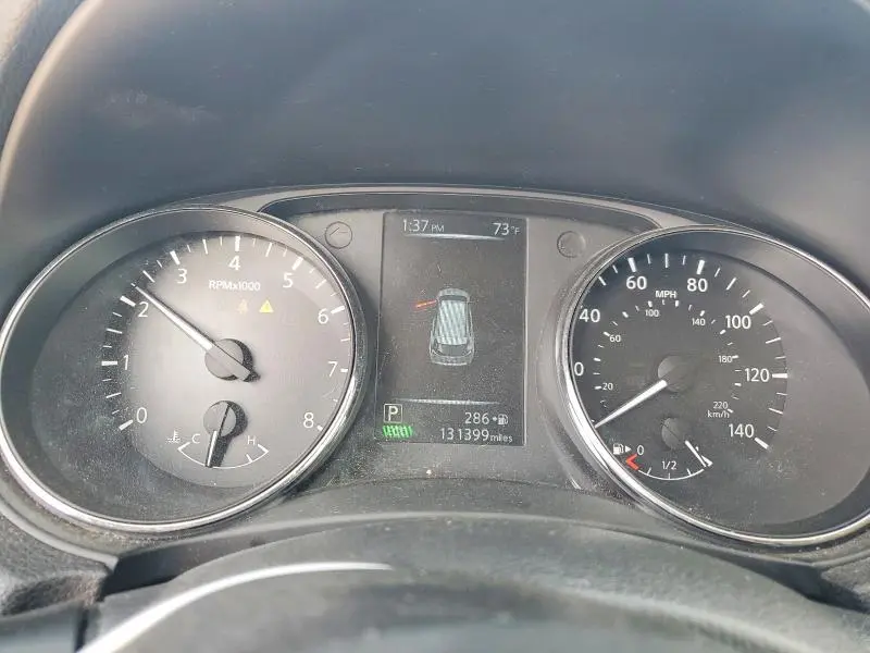 2017 NISSAN ROGUE SV  