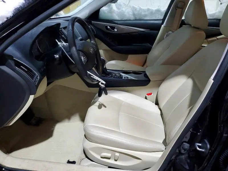 2015 INFINITI Q50 BASE  