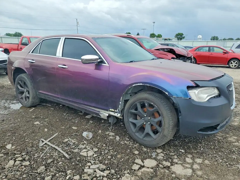2016 CHRYSLER 300C   