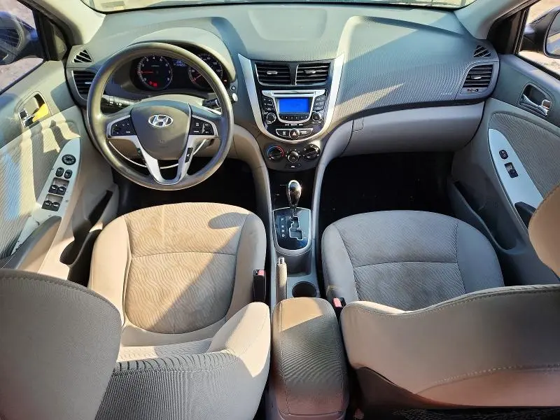 2012 HYUNDAI ACCENT GLS  
