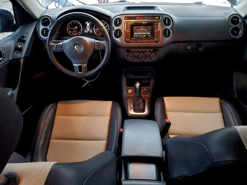 2016 VOLKSWAGEN TIGUAN S  