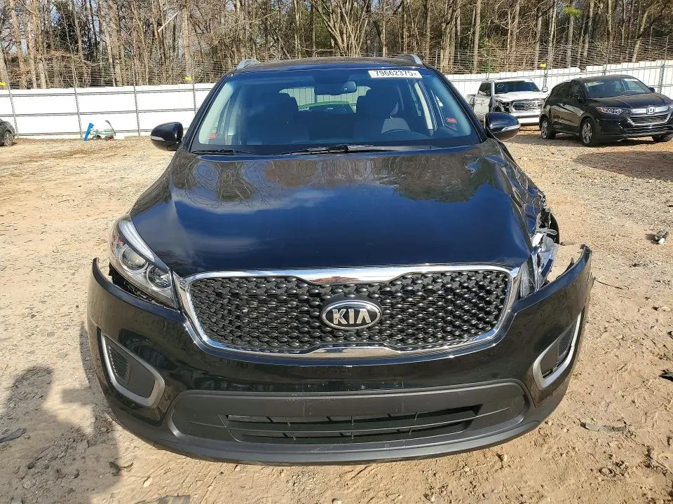 2016 KIA SORENTO LX  