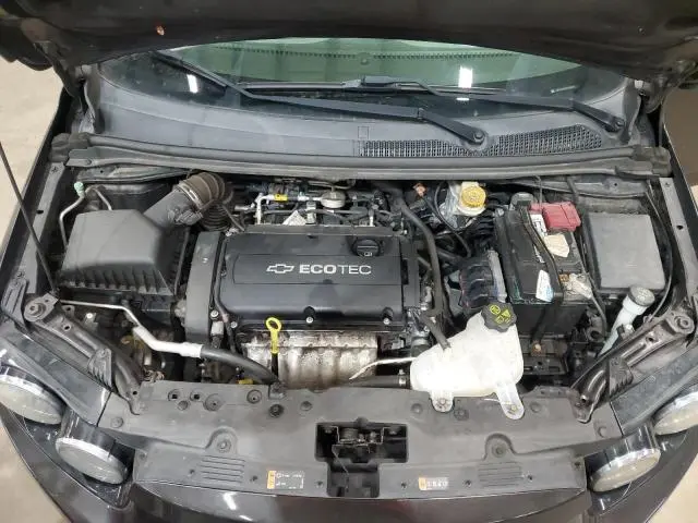 2015 CHEVROLET SONIC LT  