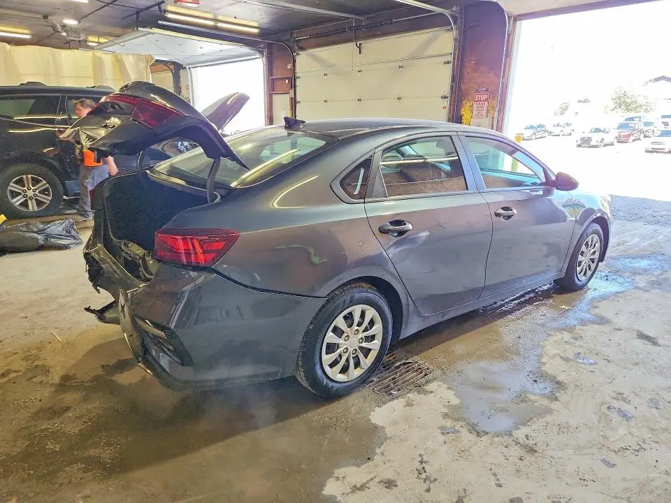 2020 KIA FORTE LXS  