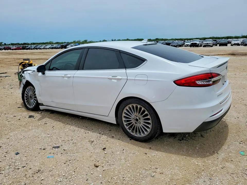 2019 FORD FUSION SE  