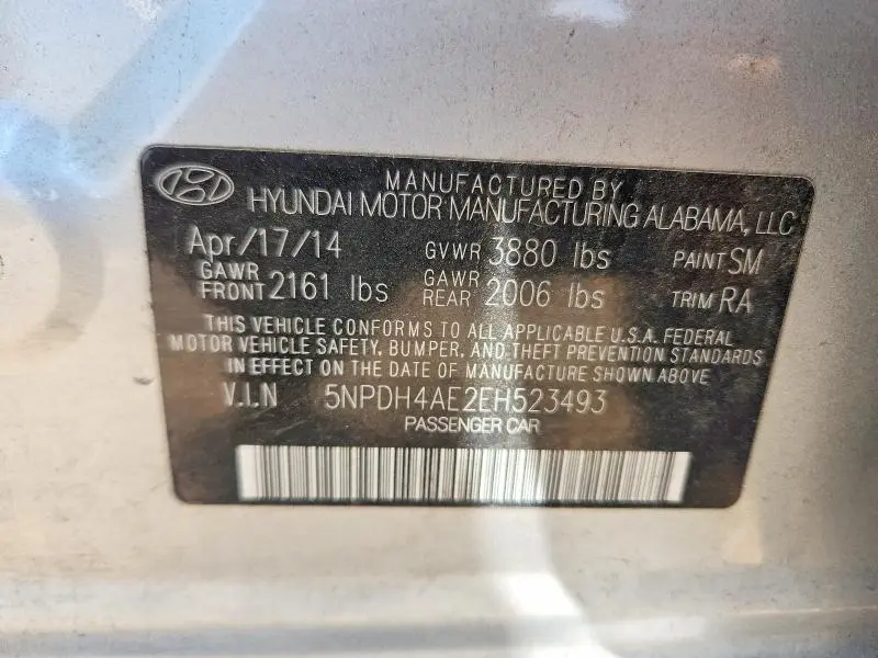 2014 HYUNDAI ELANTRA SE  
