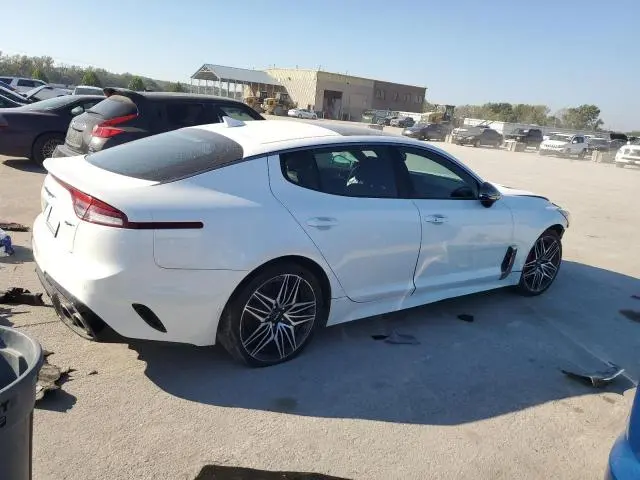 2022 KIA STINGER GT1  