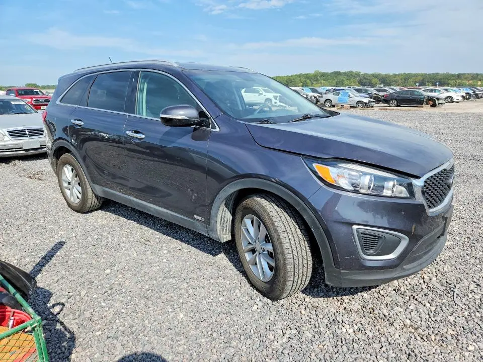 2016 KIA SORENTO LX  