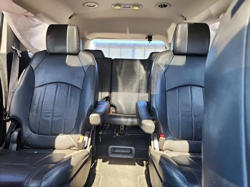 2016 CHEVROLET TRAVERSE LTZ  