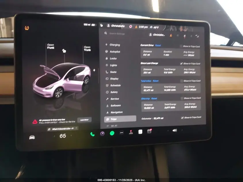 2023 TESLA MODEL Y  