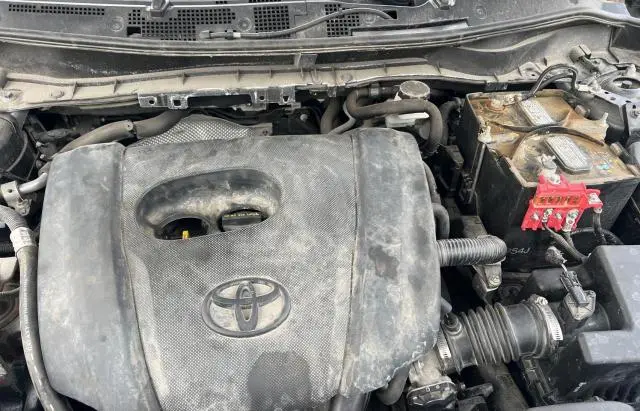 2020 TOYOTA YARIS LE  