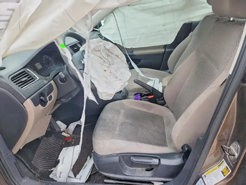 2014 VOLKSWAGEN JETTA BASE  