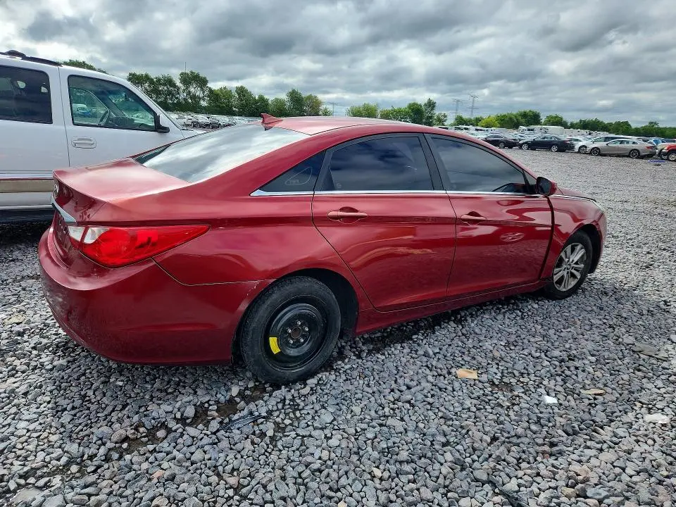 2012 HYUNDAI SONATA GLS  