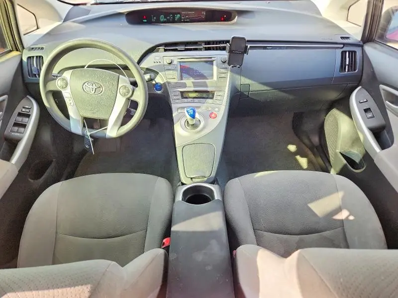 2013 TOYOTA PRIUS TWO  
