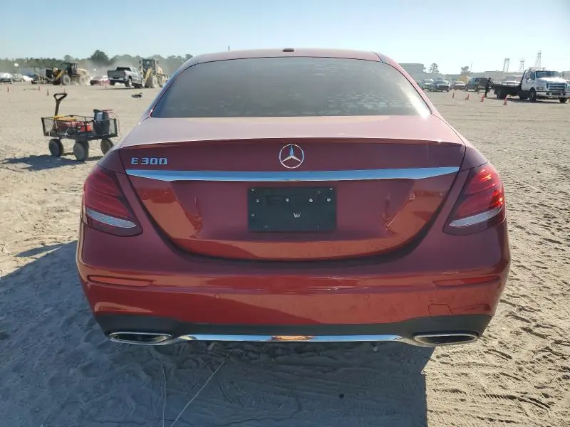 2019 MERCEDES-BENZ E 300  