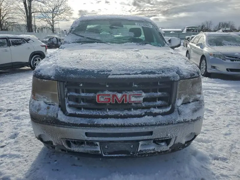 2013 GMC SIERRA C1500  