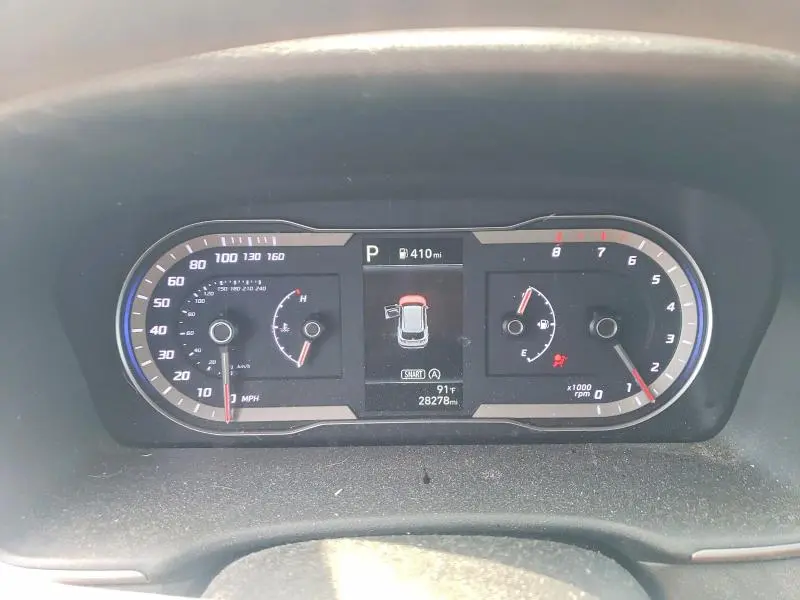 2023 HYUNDAI TUCSON SE  