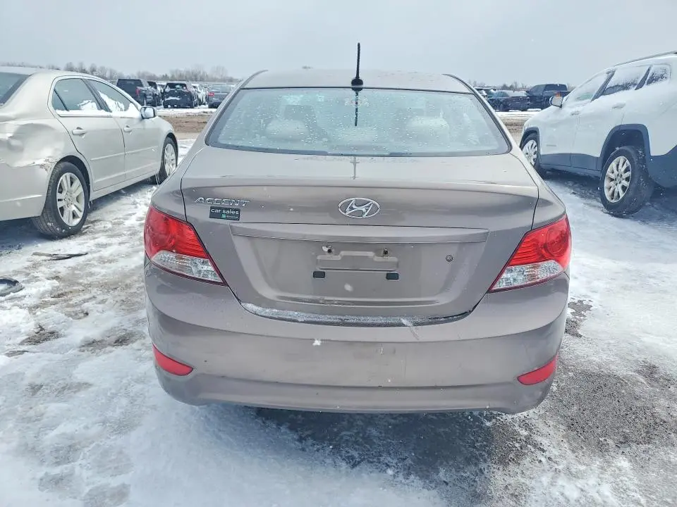 2013 HYUNDAI ACCENT GLS  