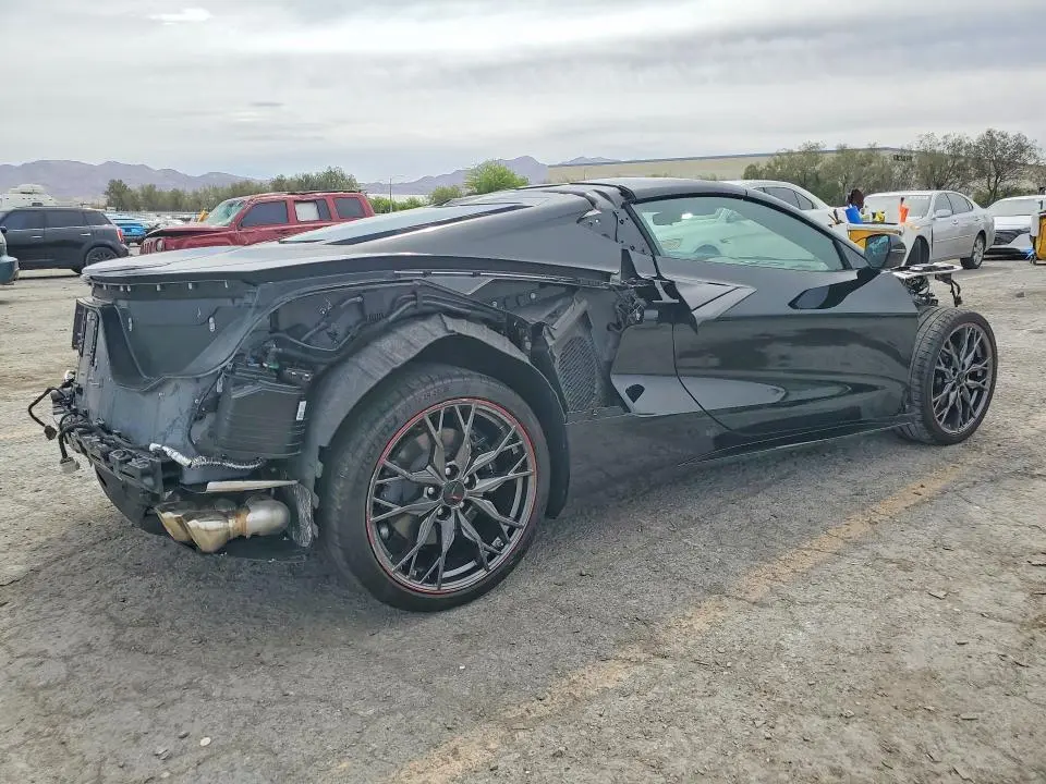 2025 CHEVROLET CORVETTE STINGRAY 2LT  