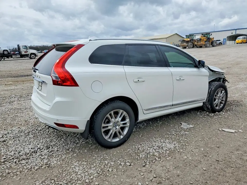 2014 VOLVO XC60 T6  