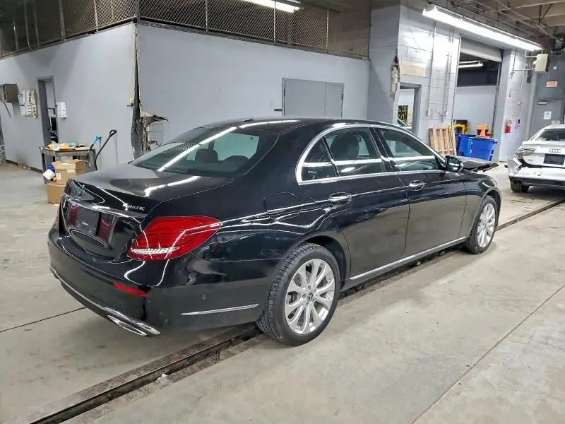 2019 MERCEDES-BENZ E 300 4MATIC  