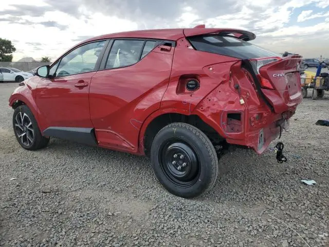 2022 TOYOTA C-HR XLE
