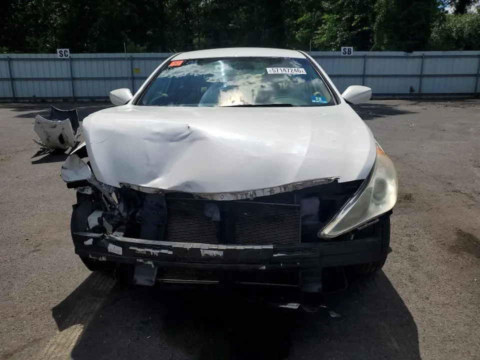 2012 HYUNDAI SONATA GLS  