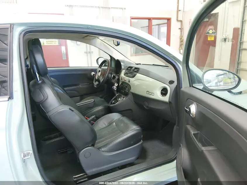 2015 FIAT 500 LOUNGE