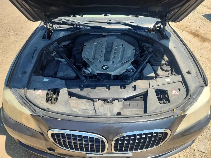 2010 BMW 750 I XDRIVE  
