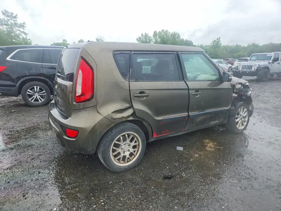 2013 KIA SOUL !  