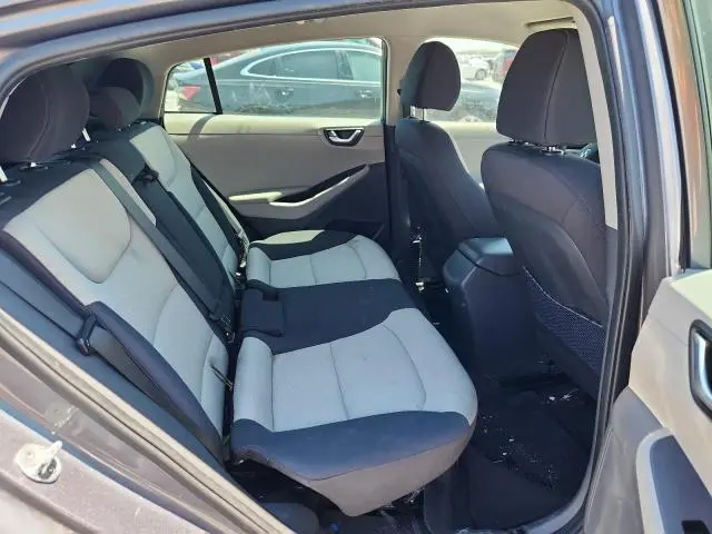 2017 HYUNDAI IONIQ SEL  