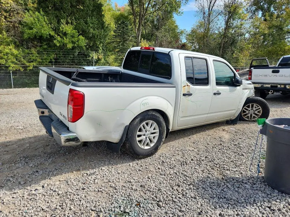 2019 NISSAN FRONTIER SV  