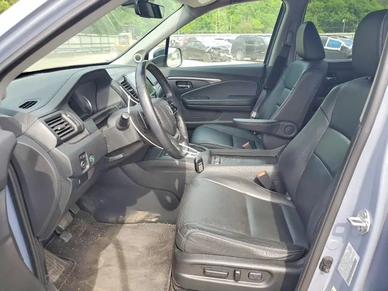 2022 HONDA PILOT SE  