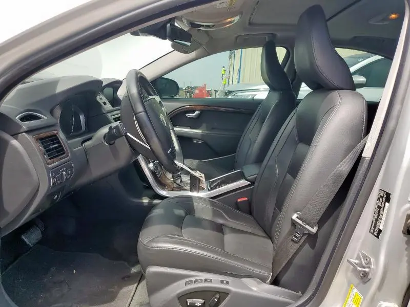 2016 VOLVO S80 PREMIER  